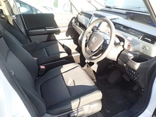 HONDA FREED 2018