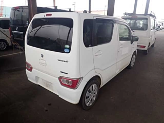 SUZUKI WAGON R 2018