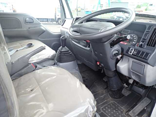 ISUZU ELF 2013