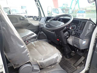 ISUZU ELF 2013