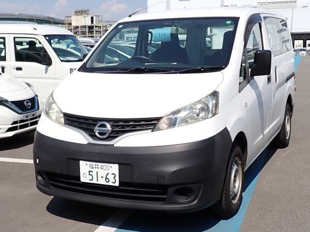 NISSAN NV200 2017