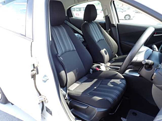 MAZDA DEMIO 2017