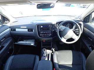 MITSUBISHI OUTLANDER PHEV 2014