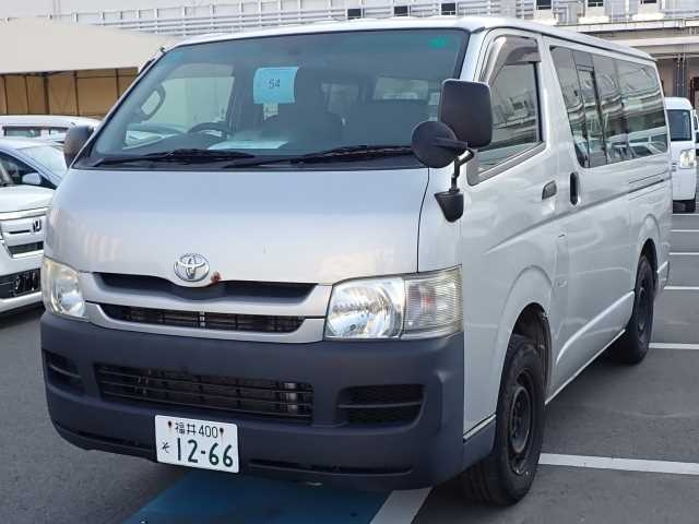 TOYOTA REGIUS ACE VAN 2010