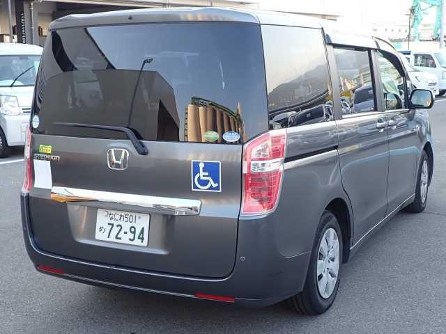 HONDA STEP WAGON 2013