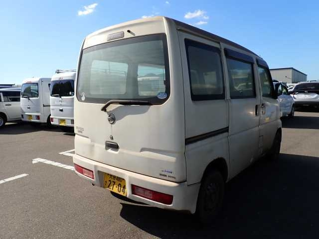 NISSAN CLIPPER VAN 2013
