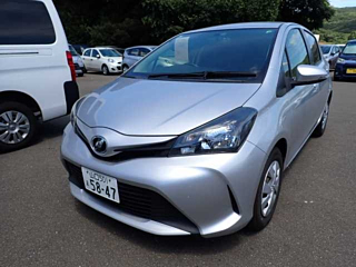 TOYOTA VITZ 2014