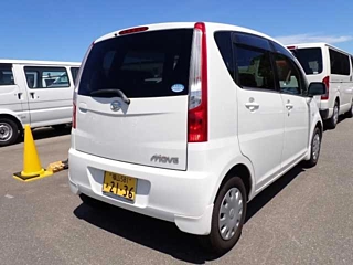 DAIHATSU MOVE 2010