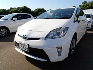 TOYOTA PRIUS 2015