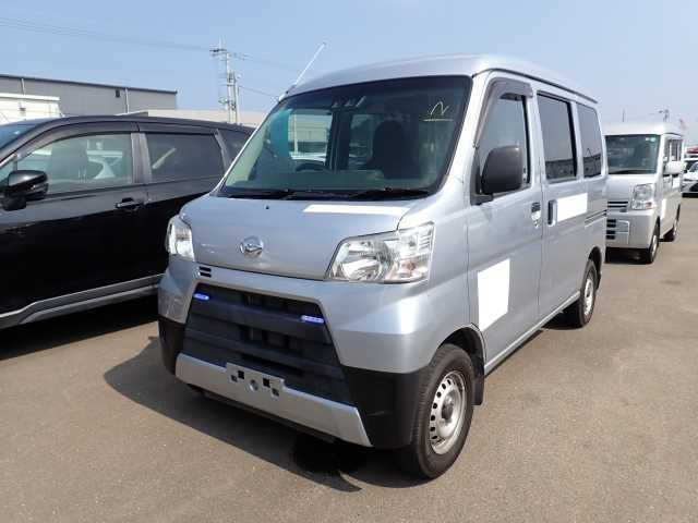 DAIHATSU HIJET VAN 2019