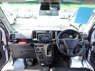 DAIHATSU HIJET VAN 2019