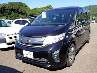 HONDA STEP WAGON 2017