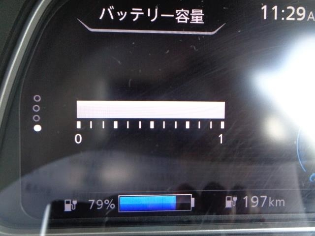 NISSAN LEAF 2020