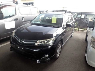TOYOTA COROLLA FIELDER 2013