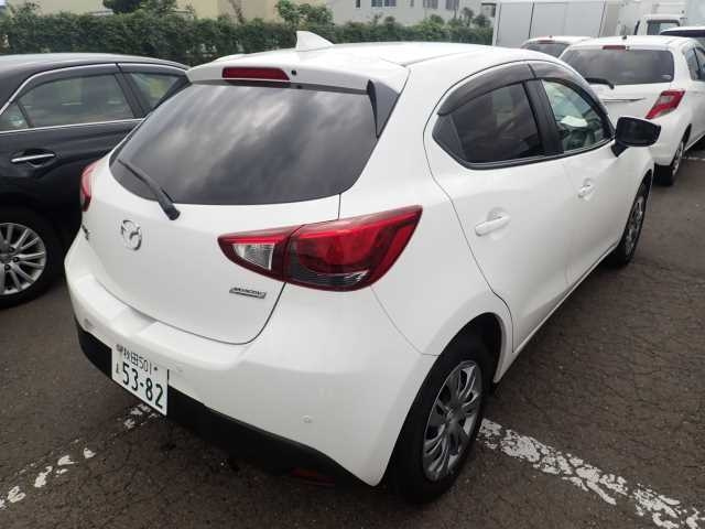 MAZDA DEMIO 2018