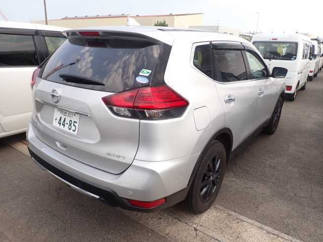 NISSAN X-TRAIL 2022