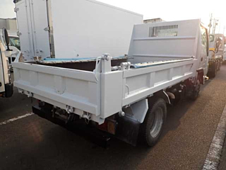 ISUZU ELF 2011
