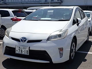 TOYOTA PRIUS 2012