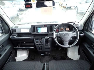 DAIHATSU HIJET VAN 2019