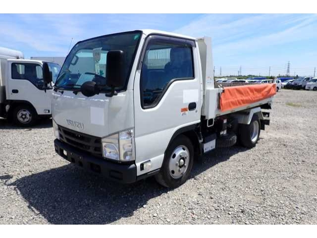 ISUZU ELF 2022