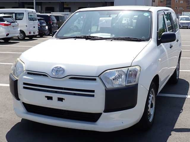 TOYOTA SUCCEED 2017