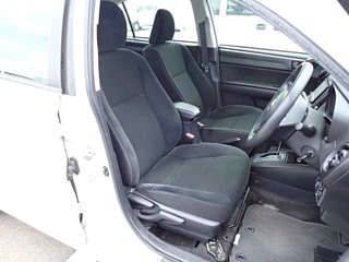 TOYOTA COROLLA AXIO 2018