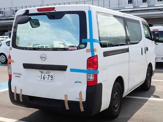 NISSAN CARAVAN VAN 2014