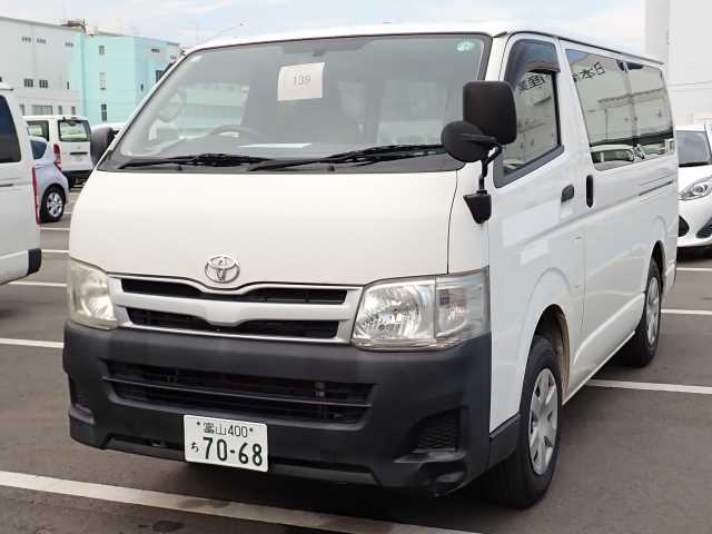 TOYOTA REGIUS ACE VAN 2012