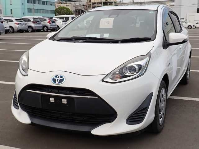 TOYOTA AQUA 2018