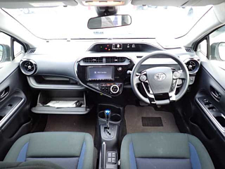 TOYOTA AQUA 2018