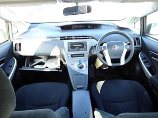 TOYOTA PRIUS 2014