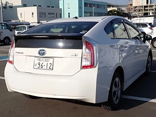 TOYOTA PRIUS 2014