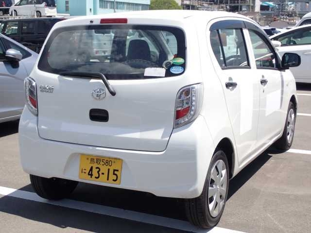 TOYOTA PIXIS EPOCH 2015