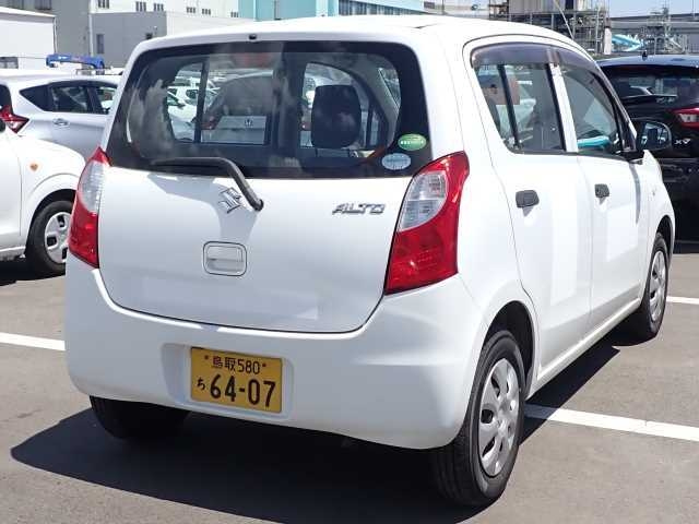 SUZUKI ALTO 2013