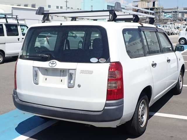 TOYOTA SUCCEED 2008