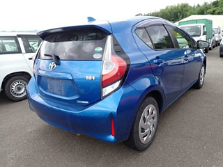 TOYOTA AQUA 2018