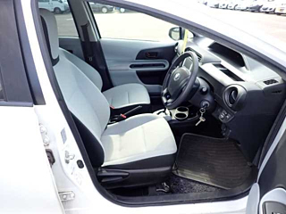 TOYOTA AQUA 2012