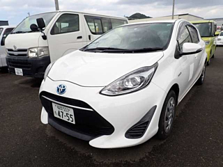 TOYOTA AQUA 2018