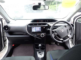 TOYOTA AQUA 2018