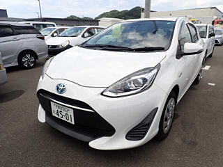 TOYOTA AQUA 2018