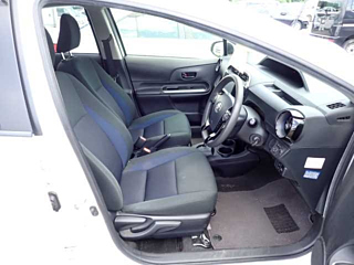 TOYOTA AQUA 2018