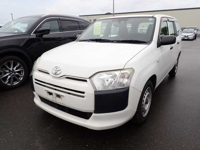 TOYOTA SUCCEED 2017