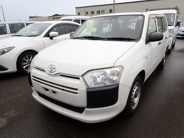 TOYOTA SUCCEED 2017