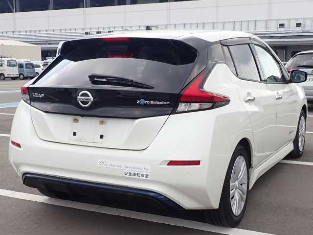 NISSAN LEAF 2018
