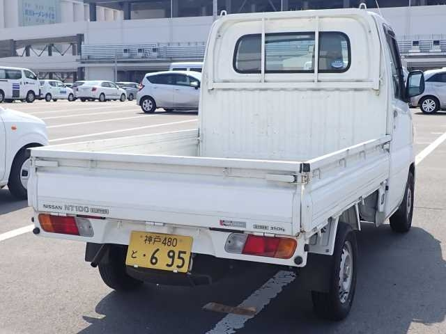 NISSAN CLIPPER TRUCK 2013