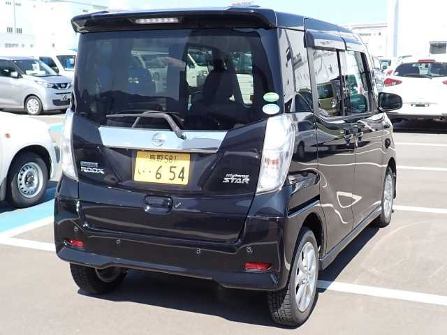 NISSAN DAYZ ROOX 2019