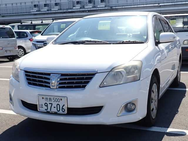 TOYOTA PREMIO 2012
