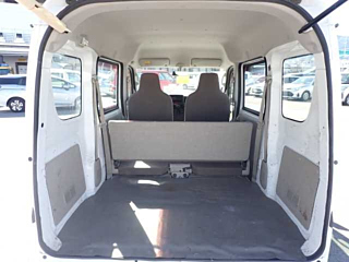 MITSUBISHI MINICAB VAN 2017