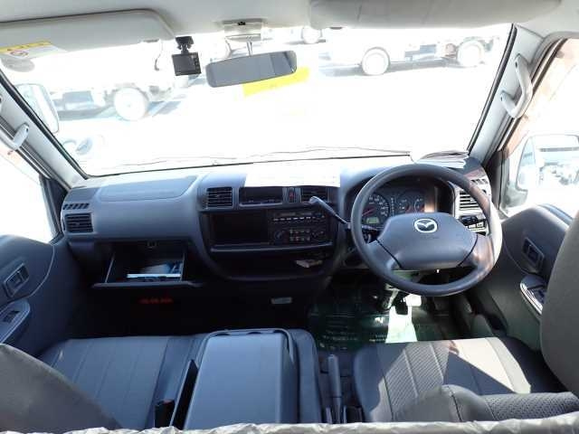 MAZDA BONGO VAN 2014
