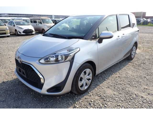 TOYOTA SIENTA 2019